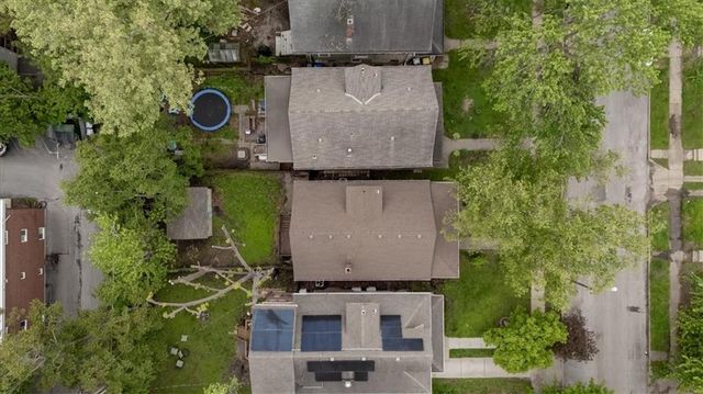 3709 Walnut Street, Kansas City, MO 64111