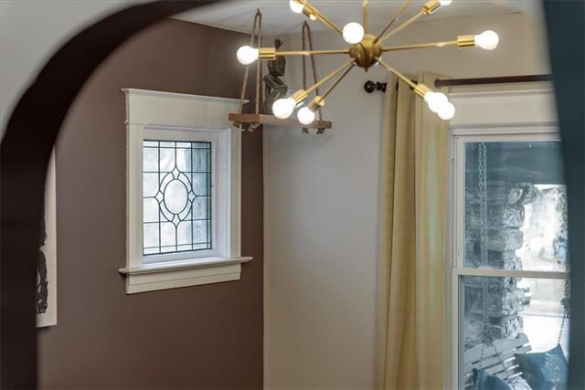 3709 Walnut Street, Kansas City, MO 64111