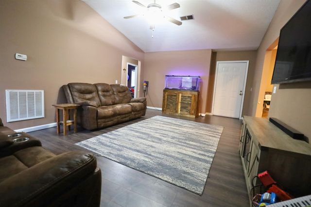 2903 Clifft Street, Paragould, AR 72450