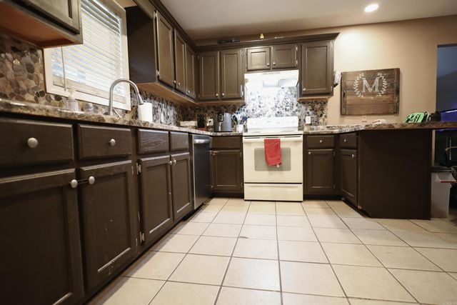 2903 Clifft Street, Paragould, AR 72450