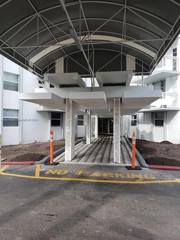 1913 S Ocean Drive 422, Hallandale Beach, FL 33009