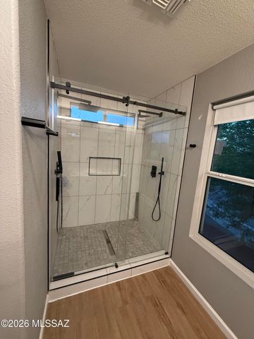 4044 E Wading Duck Court, Tucson, AZ 85712
