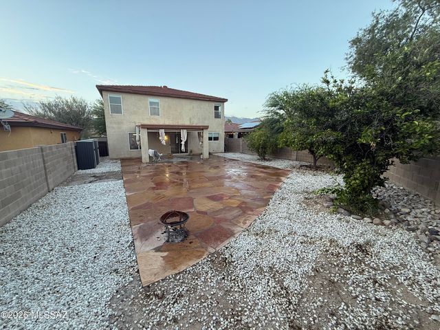 4044 E Wading Duck Court, Tucson, AZ 85712
