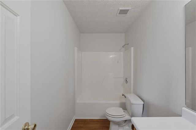 30 Hunters Trace, Covington, GA 30014