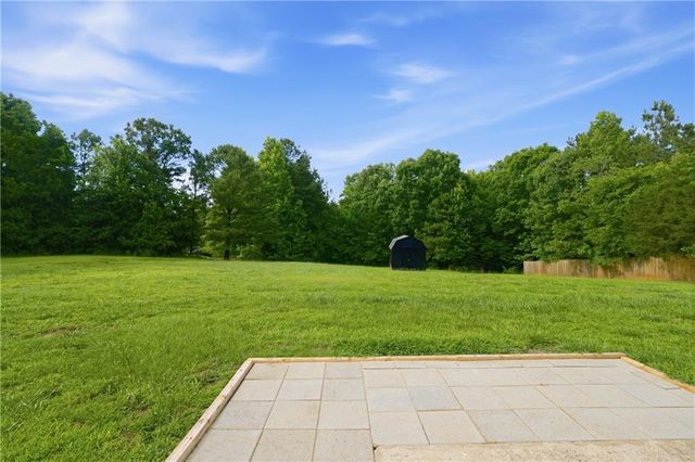 30 Hunters Trace, Covington, GA 30014