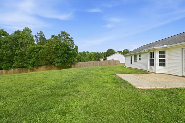 30 Hunters Trace, Covington, GA 30014