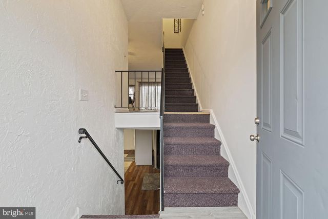 4270 LAWNSIDE RD, Philadelphia, PA 19154