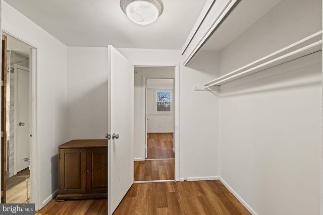 4270 LAWNSIDE RD, Philadelphia, PA 19154