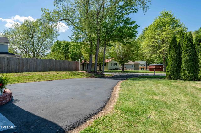 530 South Street, Erwin, TN 37650