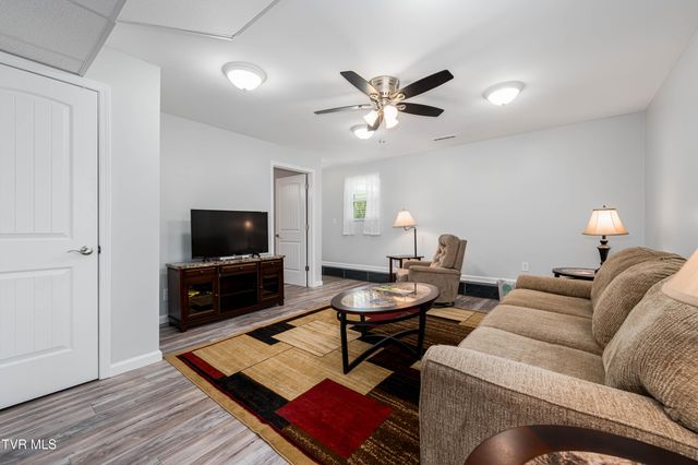 530 South Street, Erwin, TN 37650