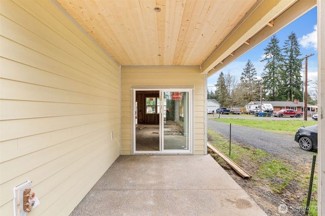 212 Shannon Lewis Lane, Winlock, WA 98596