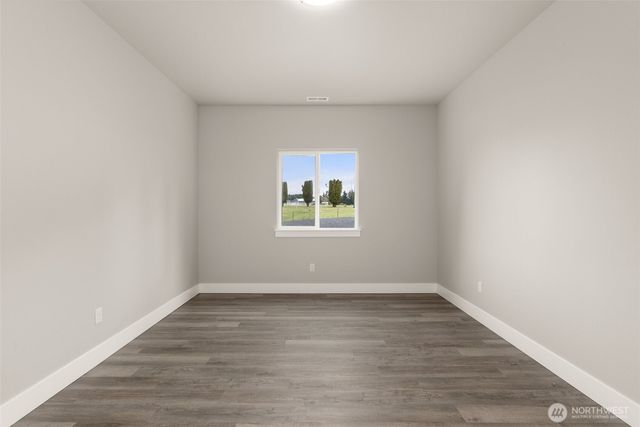 212 Shannon Lewis Lane, Winlock, WA 98596