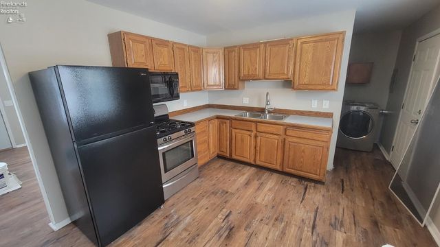 612 Helina Drive, Sandusky, OH 44870