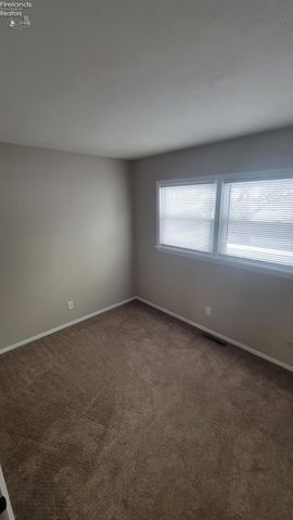 612 Helina Drive, Sandusky, OH 44870