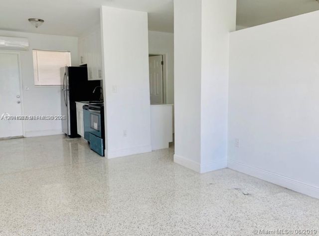 7731 NW 2nd Ave 6, Miami, FL 33150