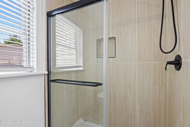 214 Arlington Circle, Greenville, NC 27834