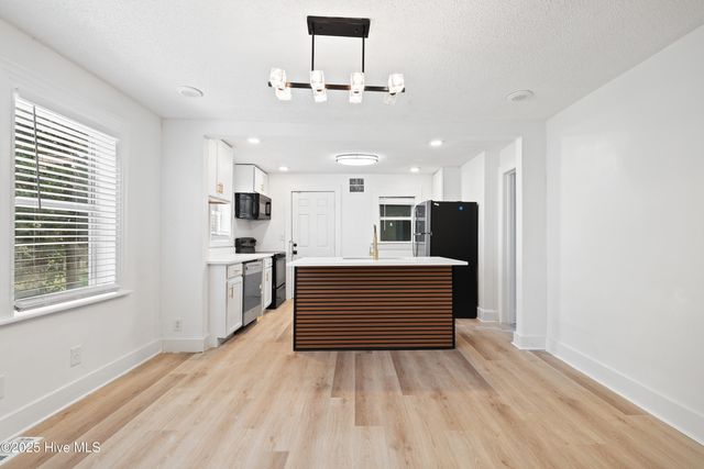 214 Arlington Circle, Greenville, NC 27834