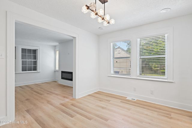 214 Arlington Circle, Greenville, NC 27834