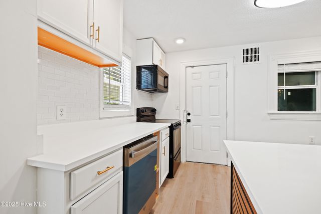 214 Arlington Circle, Greenville, NC 27834