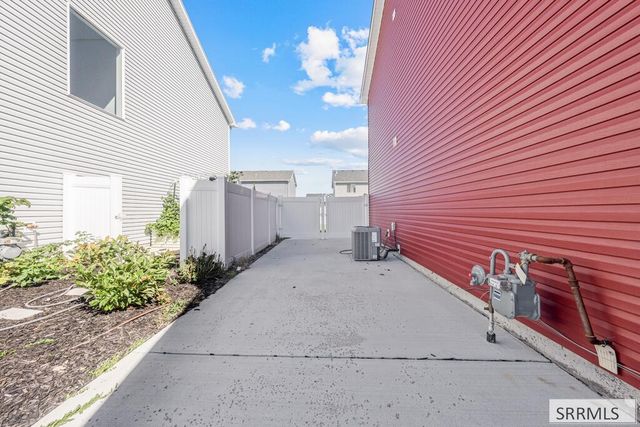 830 S 2315 W, Rexburg, ID 83440