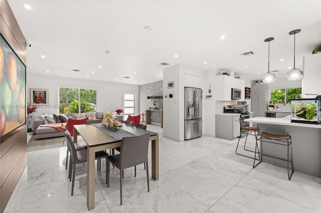 721 Bird Rd, Coral Gables, FL 33146
