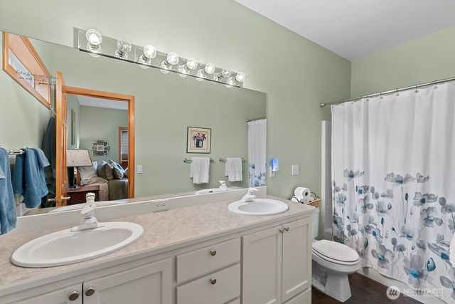 15107 N Lakeshore Drive, Entiat, WA 98822