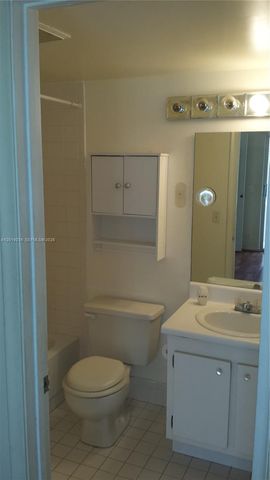 151 SW 134th Way 206N, Pembroke Pines, FL 33027