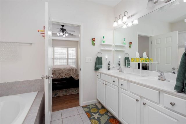 3608 High Battery Bluff NW, Acworth, GA 30101