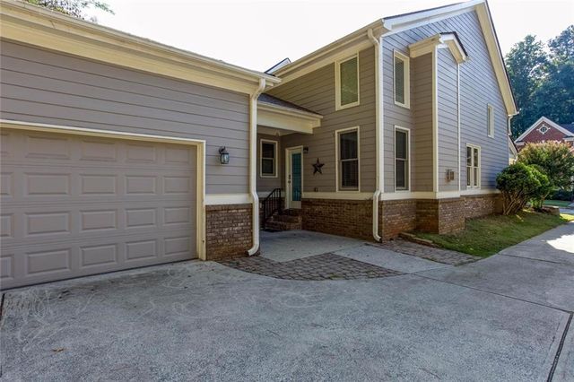3608 High Battery Bluff NW, Acworth, GA 30101