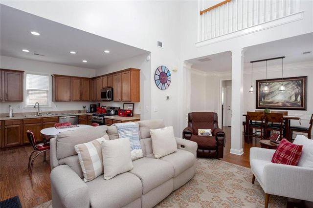 3608 High Battery Bluff NW, Acworth, GA 30101