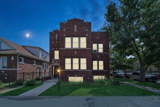 8557 S Justine Street, Chicago, IL 60620