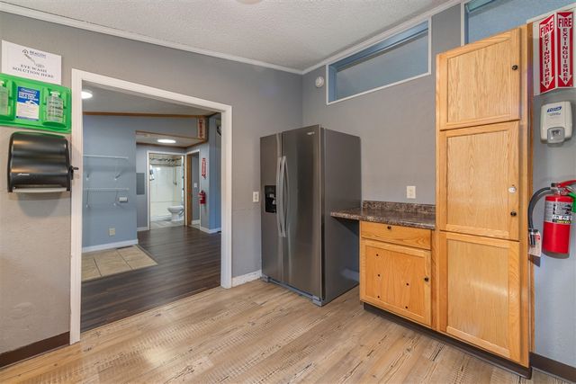 9284 M-35, Gladstone, MI 49837