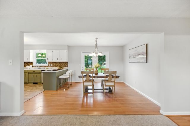 215 Patrick St, Estill Springs, TN 37330