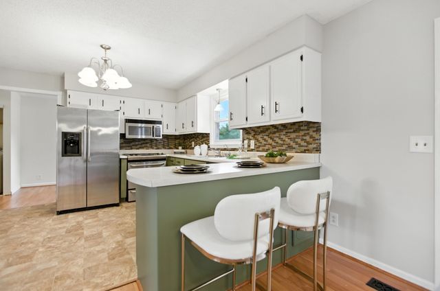 215 Patrick St, Estill Springs, TN 37330