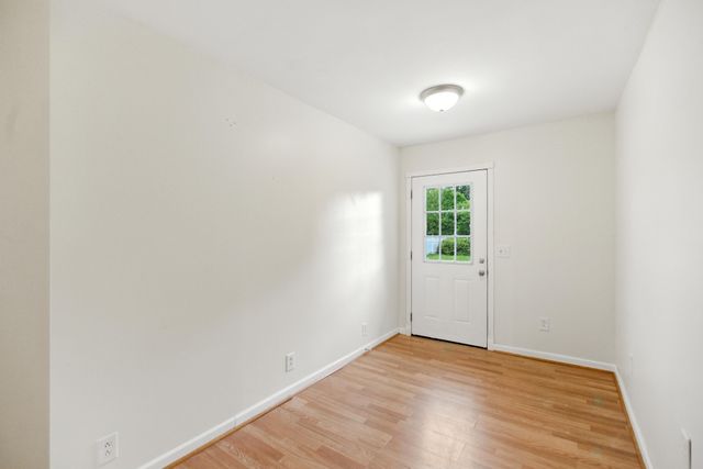 215 Patrick St, Estill Springs, TN 37330