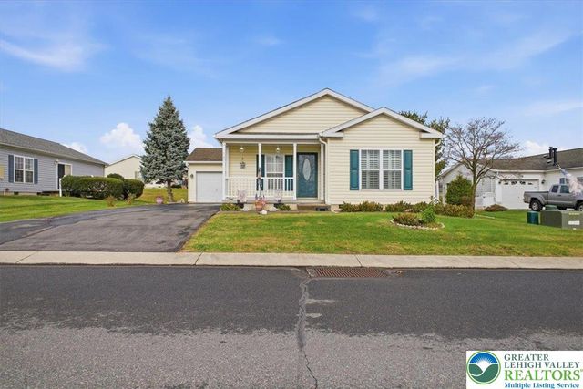 727 Kykuit Place, Forks Twp, PA 18040