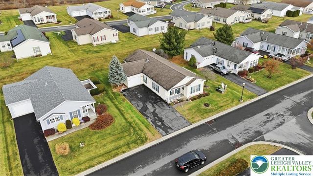 727 Kykuit Place, Forks Twp, PA 18040