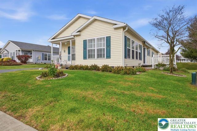 727 Kykuit Place, Forks Twp, PA 18040