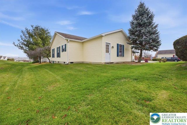 727 Kykuit Place, Forks Twp, PA 18040