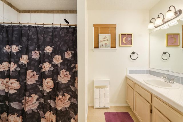 1523 STONEWAY Drive NW, Albuquerque, NM 87120