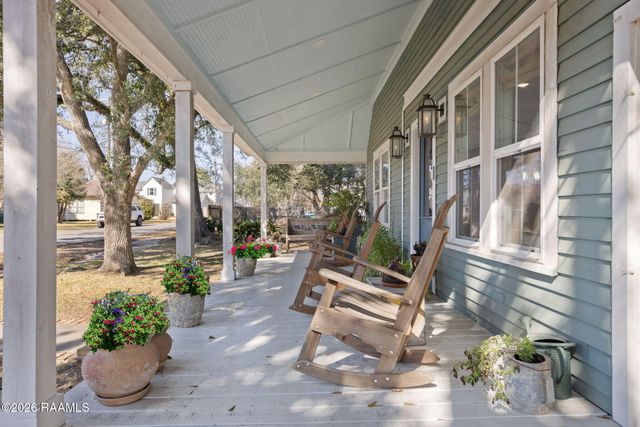 205 Third Street, Youngsville, LA 70592