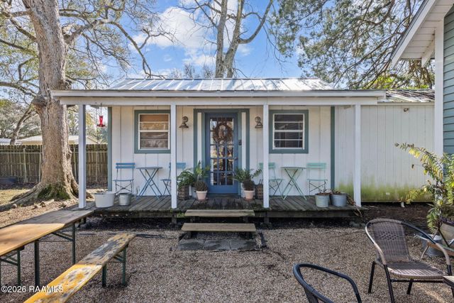 205 Third Street, Youngsville, LA 70592