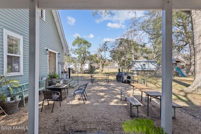 205 Third Street, Youngsville, LA 70592