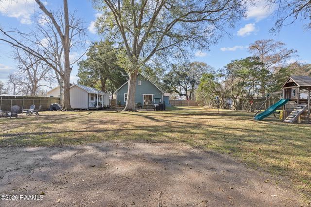 205 Third Street, Youngsville, LA 70592