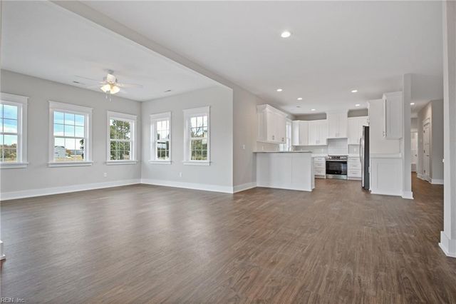 819 Shawboro RD, Shawboro, NC 27973