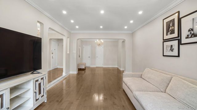 63-61 99th Street B12, Rego Park, NY 11374