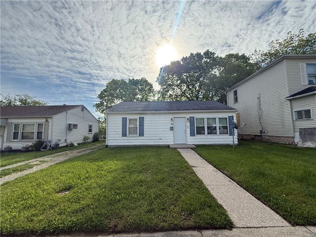 34 N Halloway Street, Dayton, OH 45417