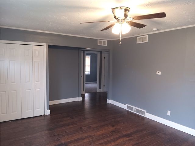 34 N Halloway Street, Dayton, OH 45417