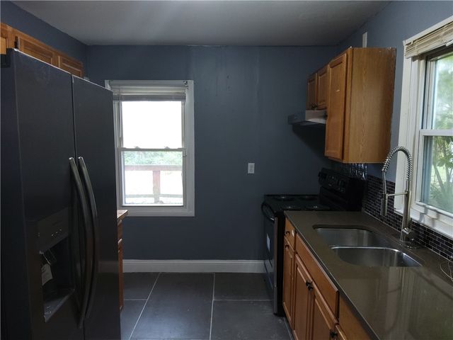 34 N Halloway Street, Dayton, OH 45417
