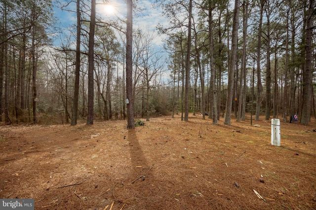 22139 ROYAL OAK RD, Quantico, MD 21856